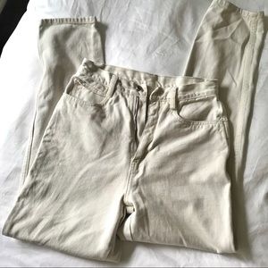 VINTAGE WEDGIE CUT MOM JEANS 26